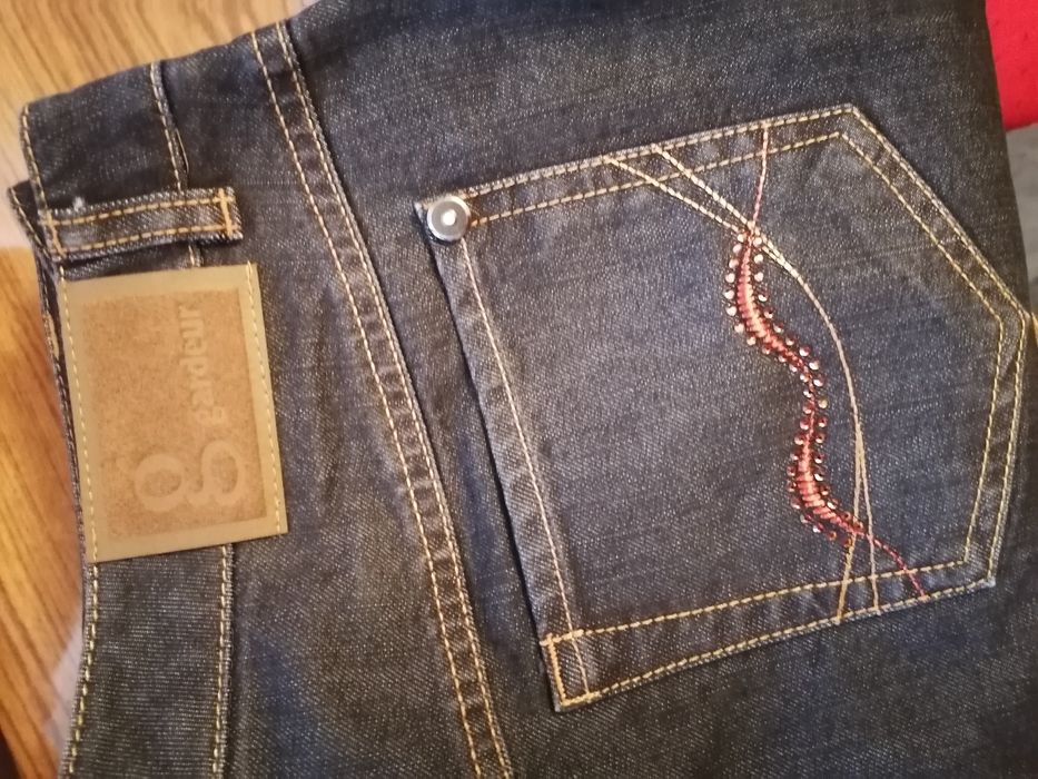 Jeansy samskie proste nogawki