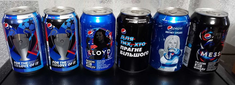 Коллекция PEPSI 21шт. (закрытые) разные+ретро стакан