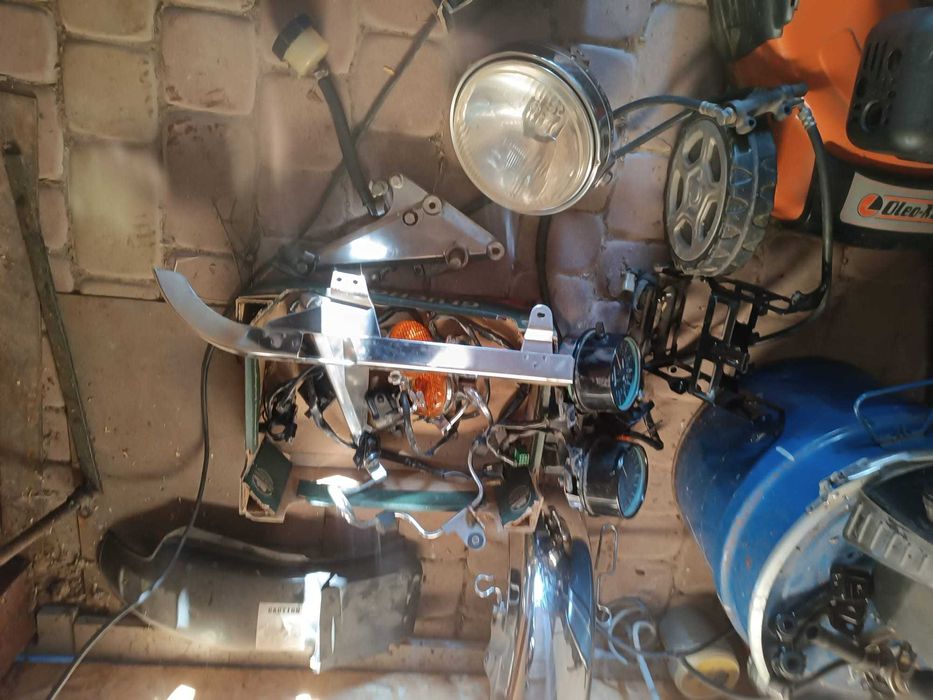 Kawasaki LTD 750 cena dotyczy rama