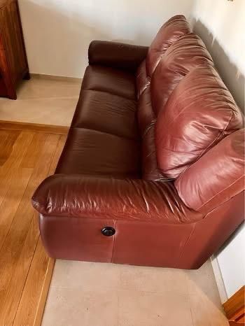 Vendo Sofá em Pele