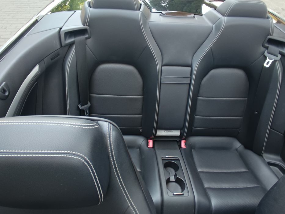 E 250  Aut  AMG Harman Kardon