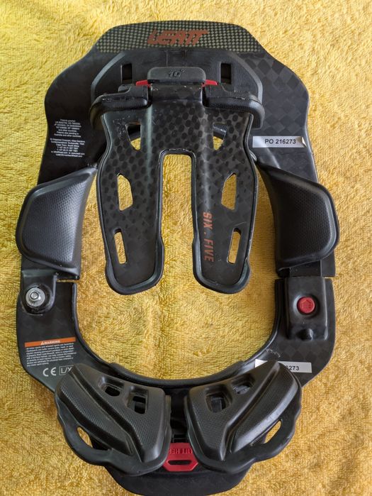 Leatt Neck Brace 6.5 Ochrona Stabilizator Karku Szyi