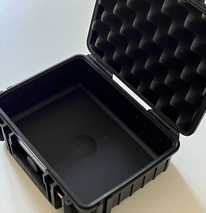 Mala Rigida B&W Case Type 1000 Preta