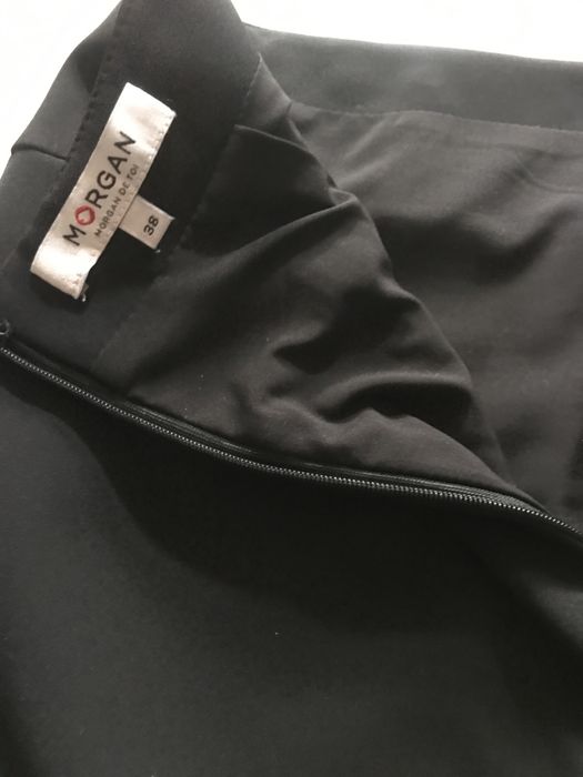 Saia preta Morgan