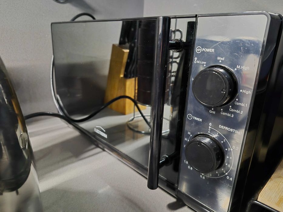 Microondas Electronia
