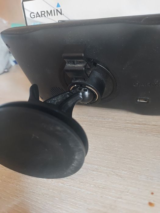 Навігатор Garmin nuvi 52