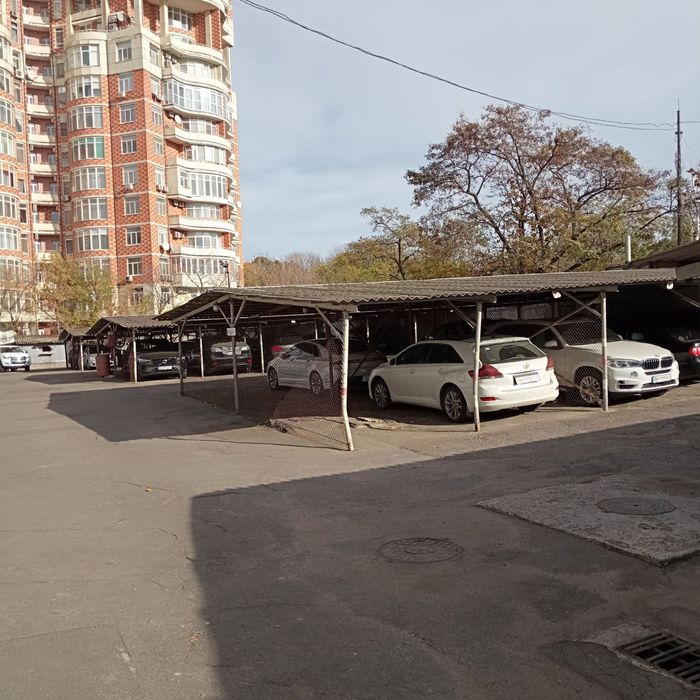 Сдам место на парковке
