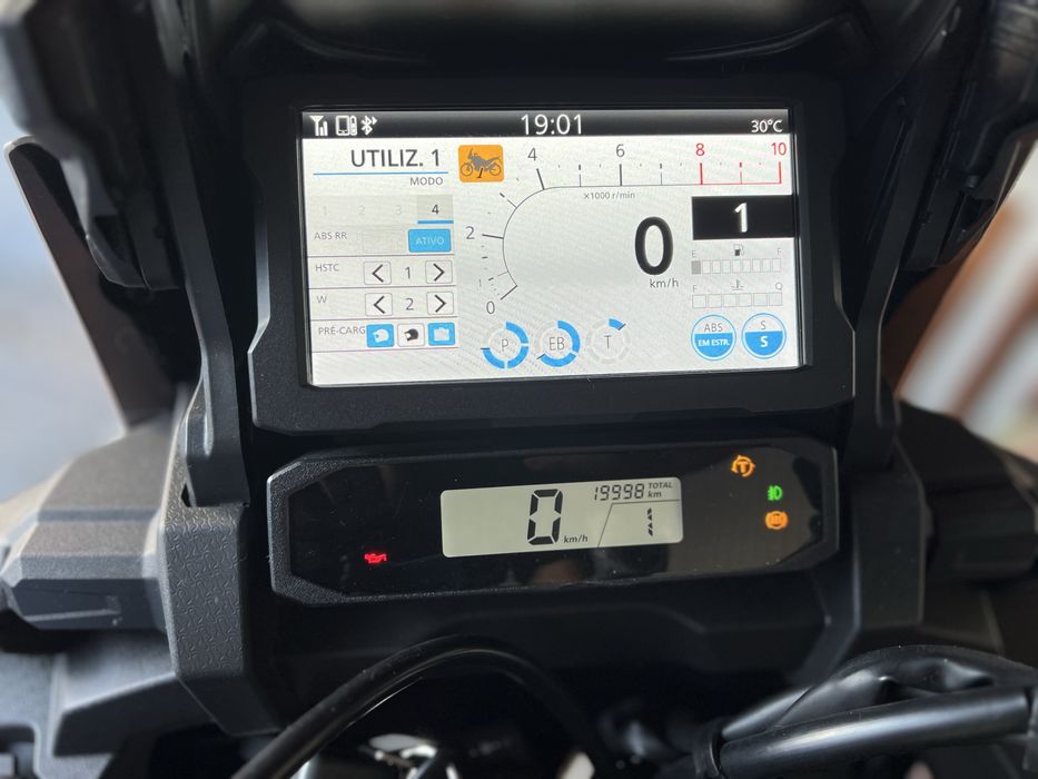 Honda Africa Twin ADV CRF 1100L Tricolor