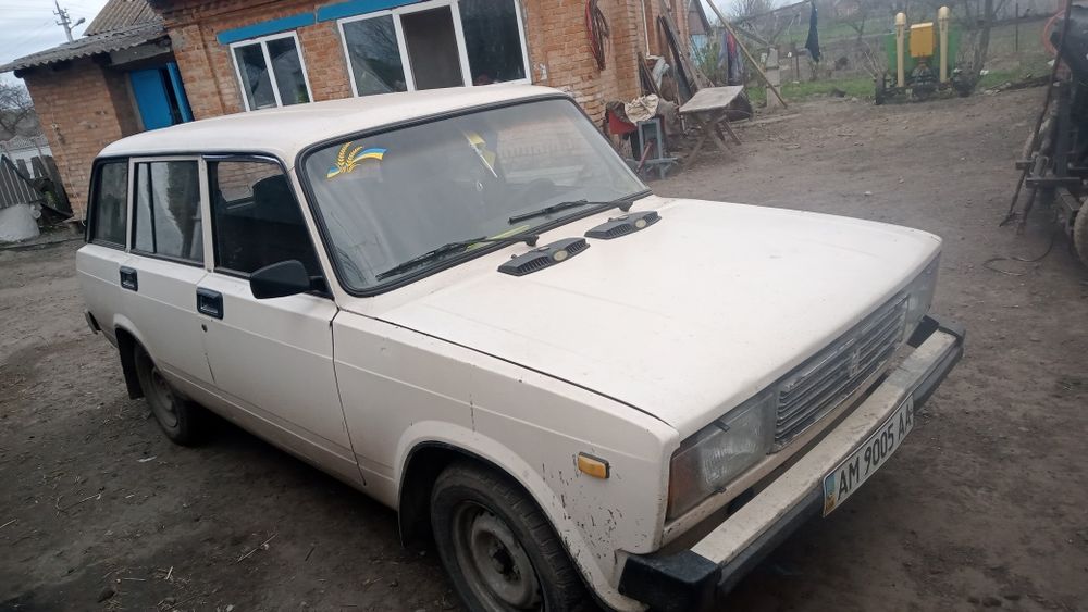 Продам автомобіль ВАЗ 2104