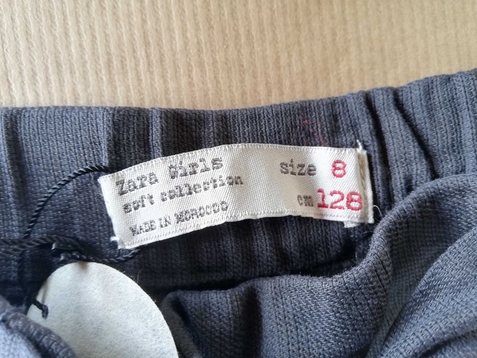Zara spodnie dziewczęce 128 cm