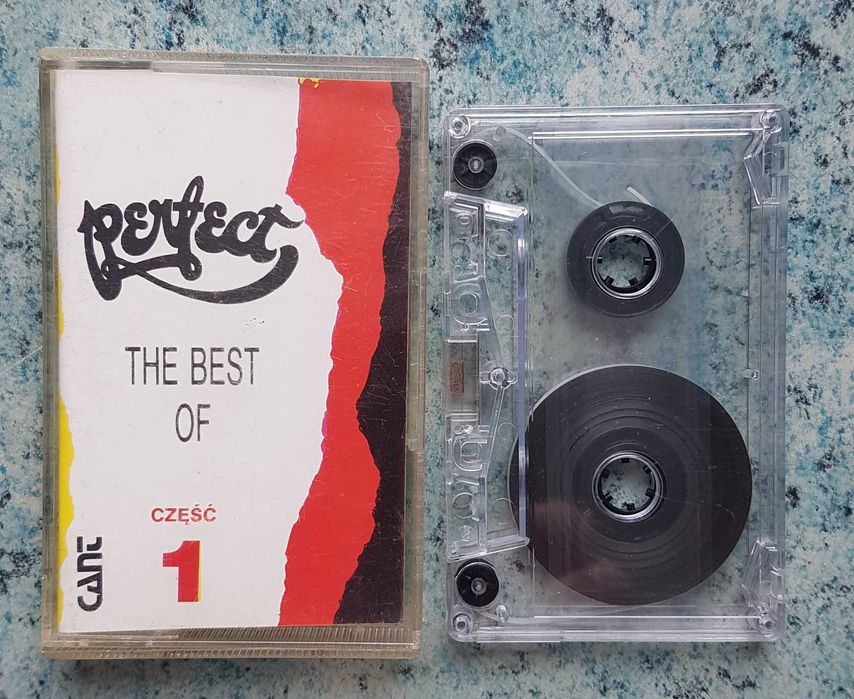 kaseta z albumem „The Best Of, Część 1” polskiego zespołu rockowego Perfect.