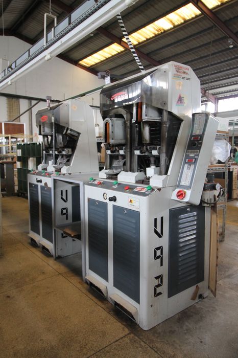 Máquinas de moldar contrafortes Vifama