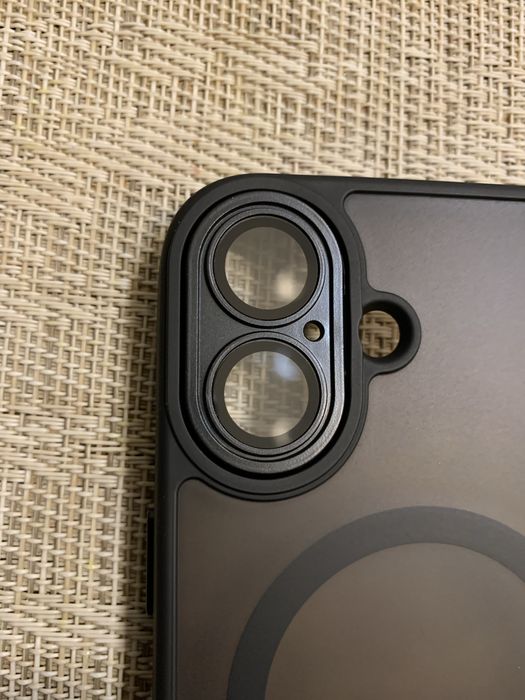 Чехол на іPhone 17+стекло