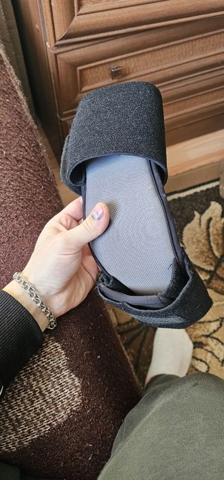 Гомілковоступневий фіксатор, бандаж, [голеностопний)