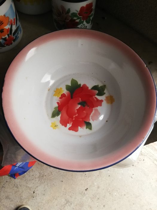 Galheteiros antigos/peças esmalte.