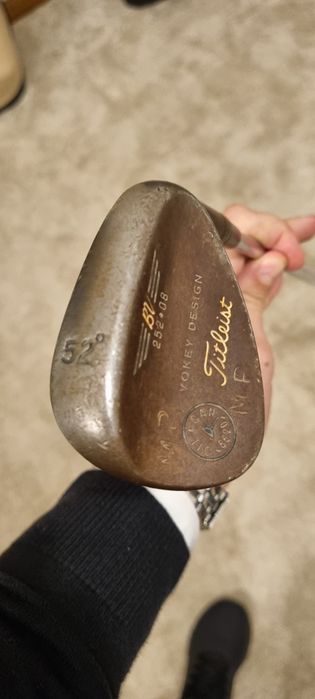 Wedge Titleist Bob Vokey 52° 8° bounce oil can
