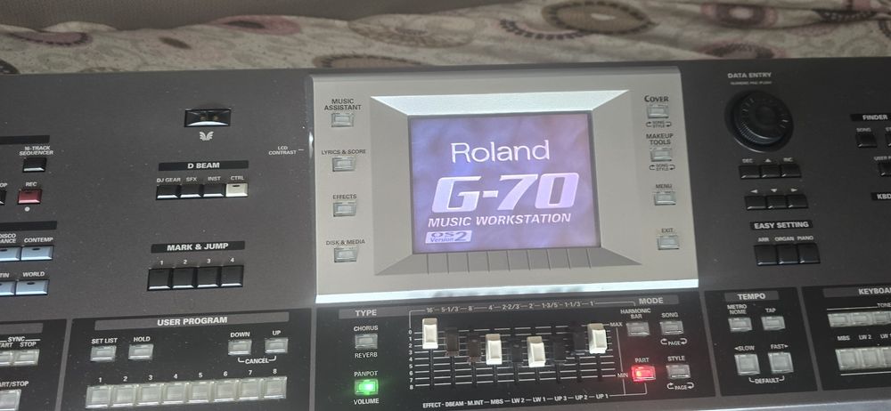 Teclado roland g70 v2