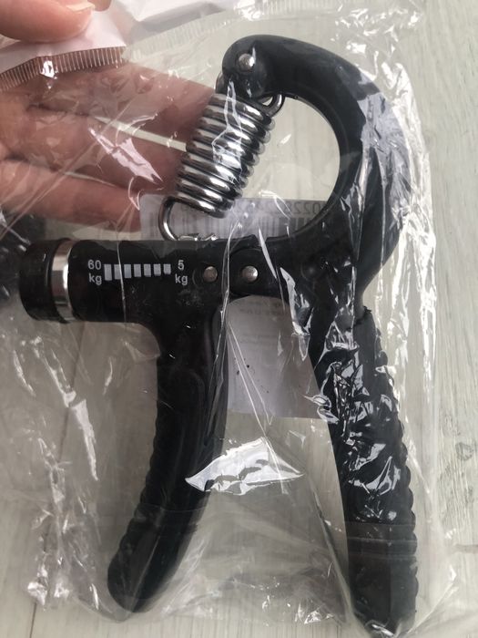 2 Hand Grip Trainer Ajustavel 5-60 kg