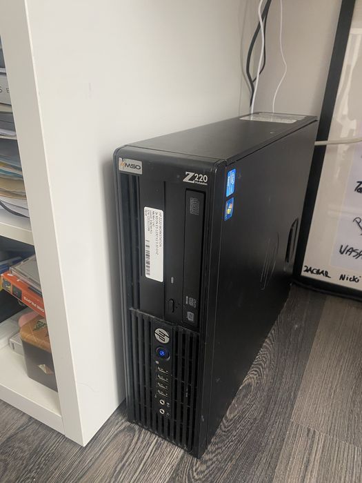 HP Z220 | Xeon E3-1230 v2 | RX550 2GB | SSD 240GB | Monitor 24”