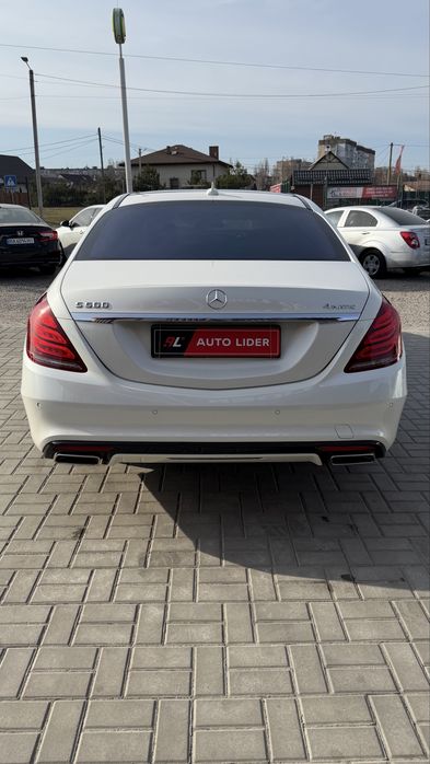 Офіційний Mercedes-Benz W222 S500 LONG 4Matic 2013 р V8 4,7 7G-Tronic