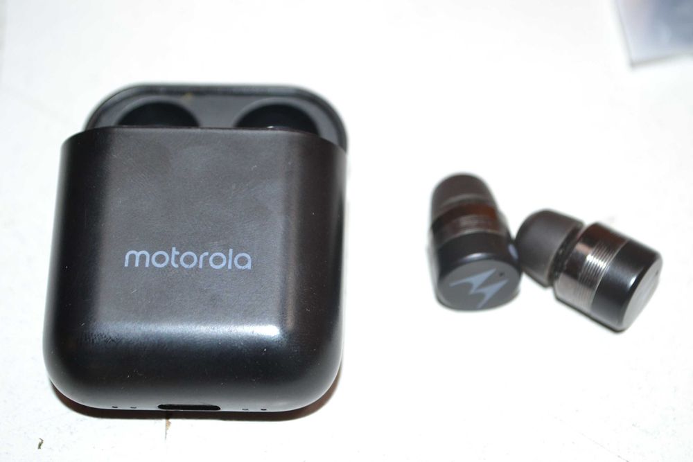 Słuchawki bezprzewodowe dokanałowe Motorola Moto Buds 120, czarne