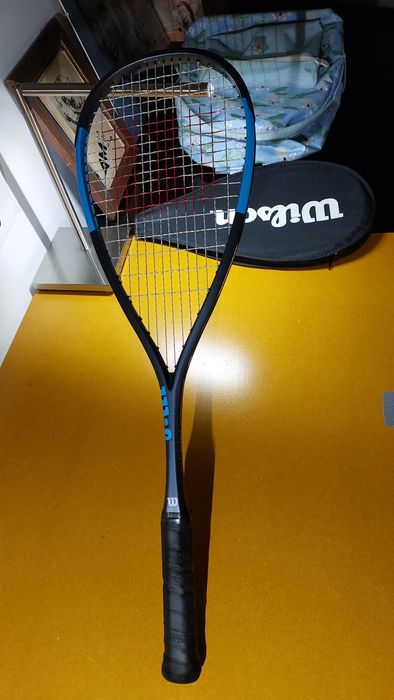 Vendo raquete de Squash em ótimo estado