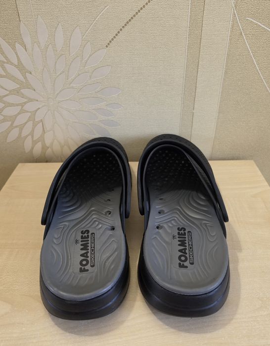 Чоловічі сабо шльопанці Skechers оригінал розмір 12 на 46