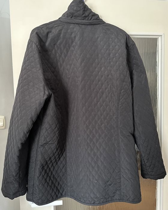 Cienka damska pikowana kurtka XXL