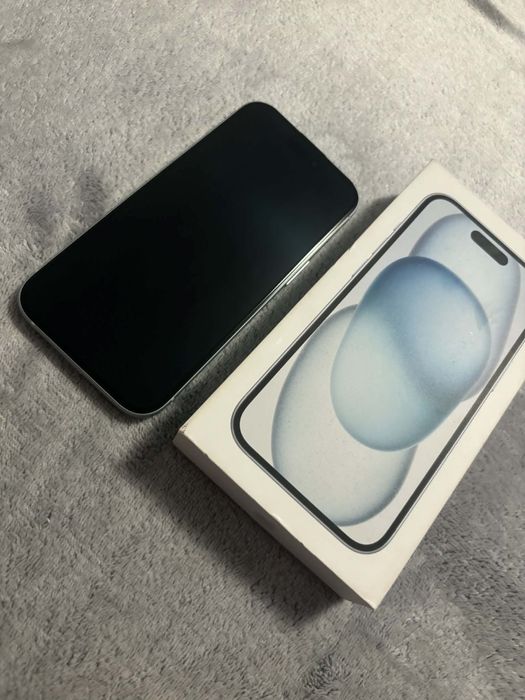 Sprzedam Iphone 15