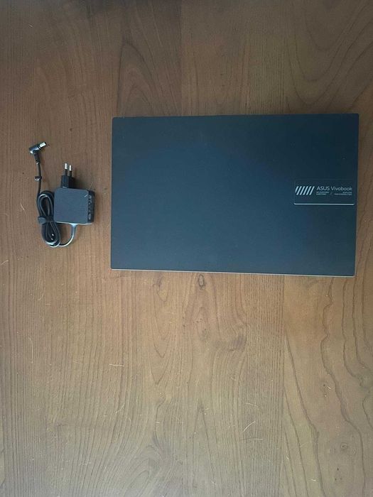 Portatil Asus VivoBook Go 15 E1504FA-R57BLHDPS1