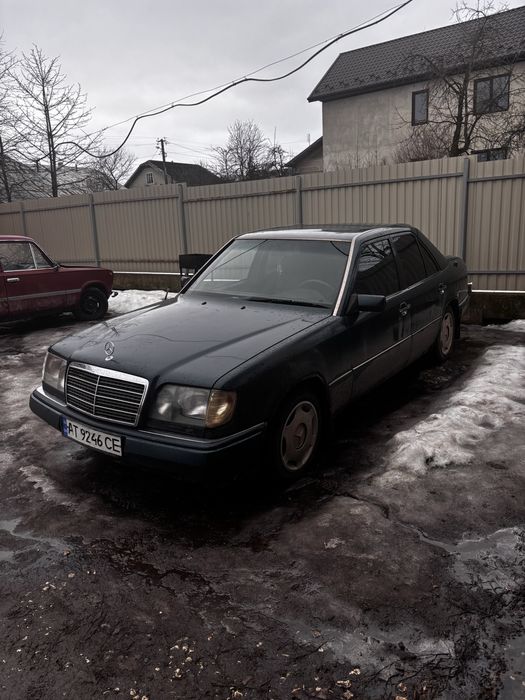 Продам мерседес 124