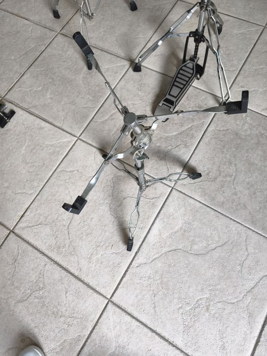Hardware para bateria acústica