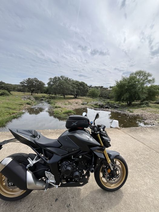 Cb 1000 hornet SP