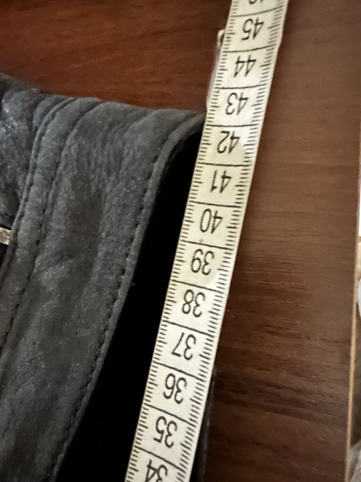 Жіночі шкіряні штани