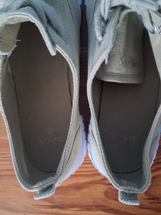 Buty tenisówki damskie Bench 38