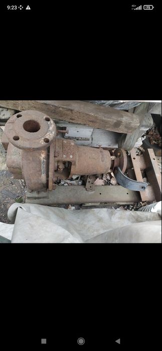 Насос консольний для води