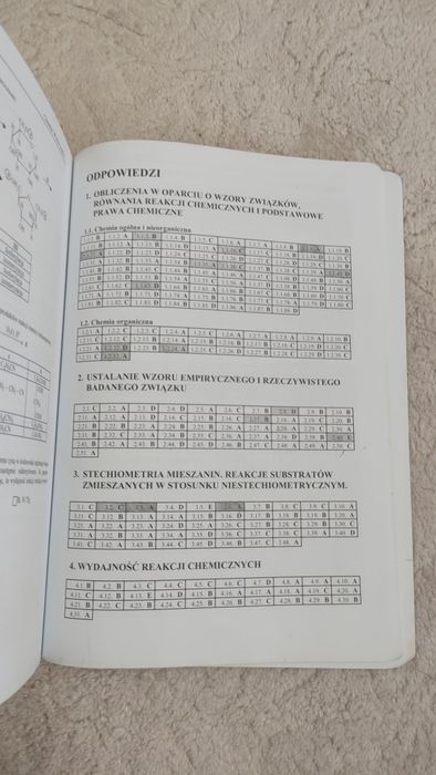 Zbiór zadań maturalnych z chemii - Andrzej Persona