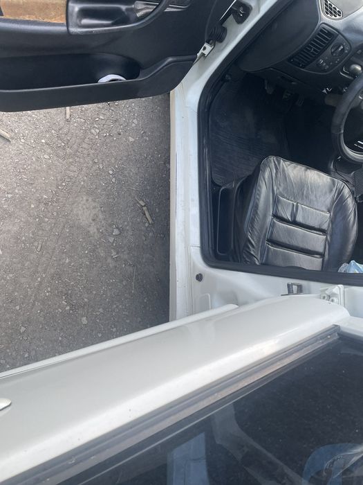 Volkswagen polo Universal