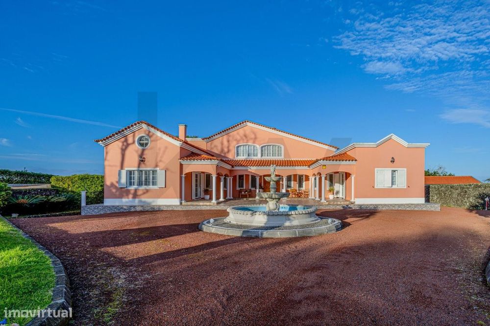 Moradia de Luxo | Moradia T7 nos Fenais da Luz