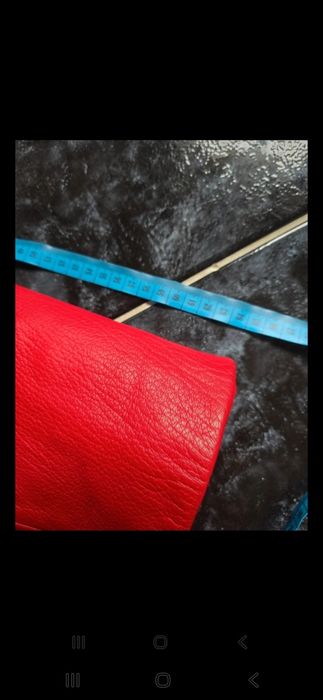 Czerwony płaszcz Skóra naturalna 38 40 zjawiskowy