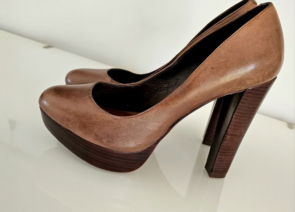 Sapatos Novos Schutz