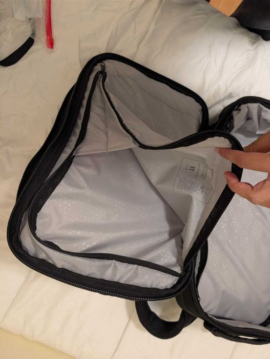 Mochila HyperX Knight Backpack 16" Preta