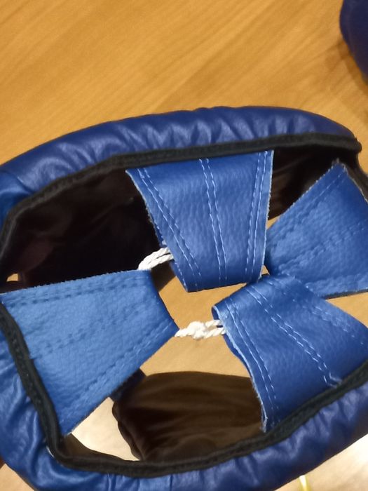 Шолом для единоборств