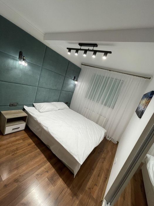 2-к, Гетьмана Івана Мазепи вул., 40А, Центр