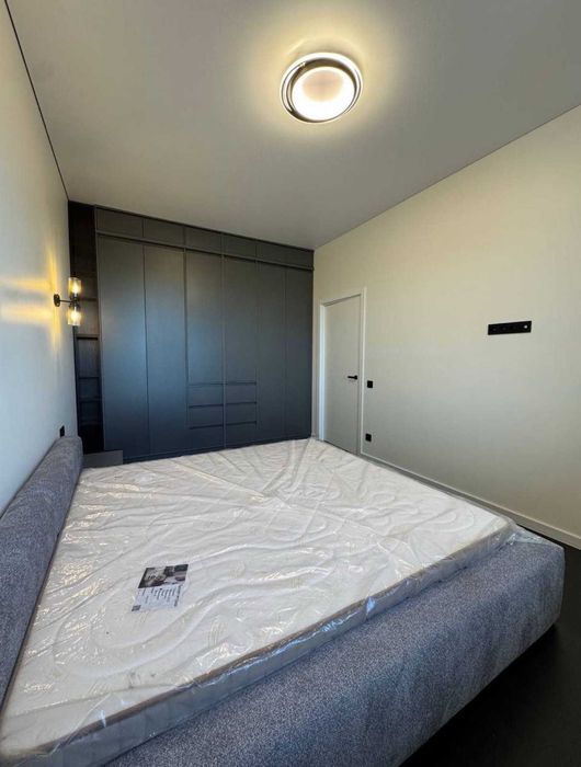 Продаж сучасного будинку