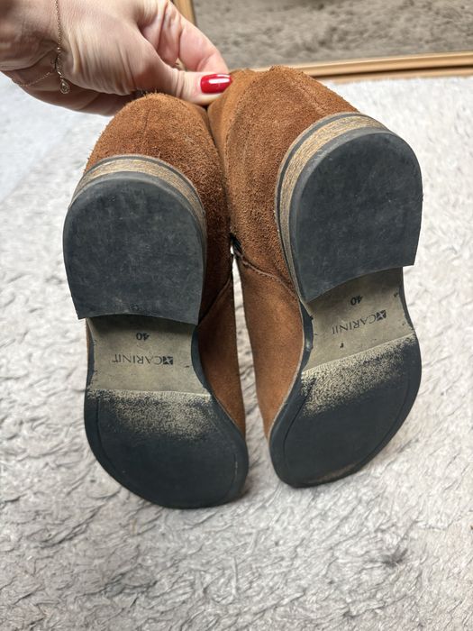 Botki Carinii Skorzane rozm 40 Zamszowe Brazowe Kowbojki