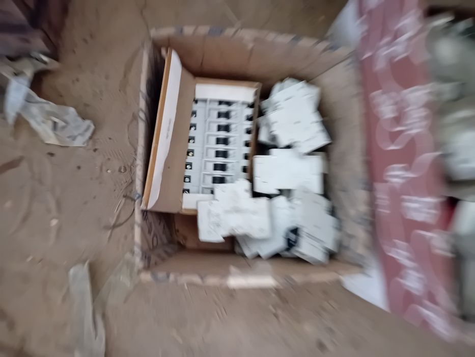 Puxadores fechaduras várias