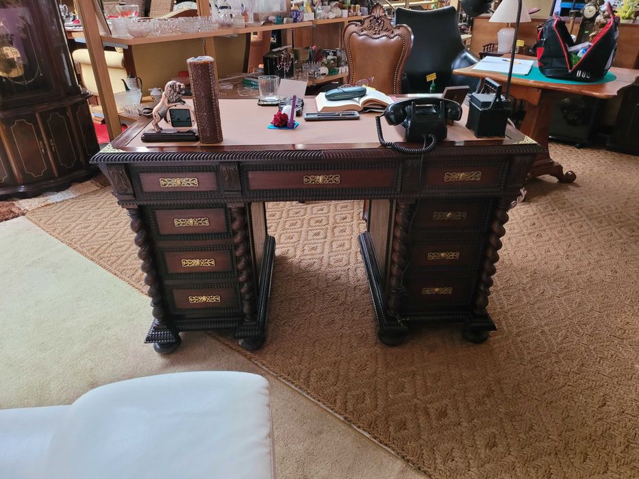 Lindíssima secretária antiga - Restaurada