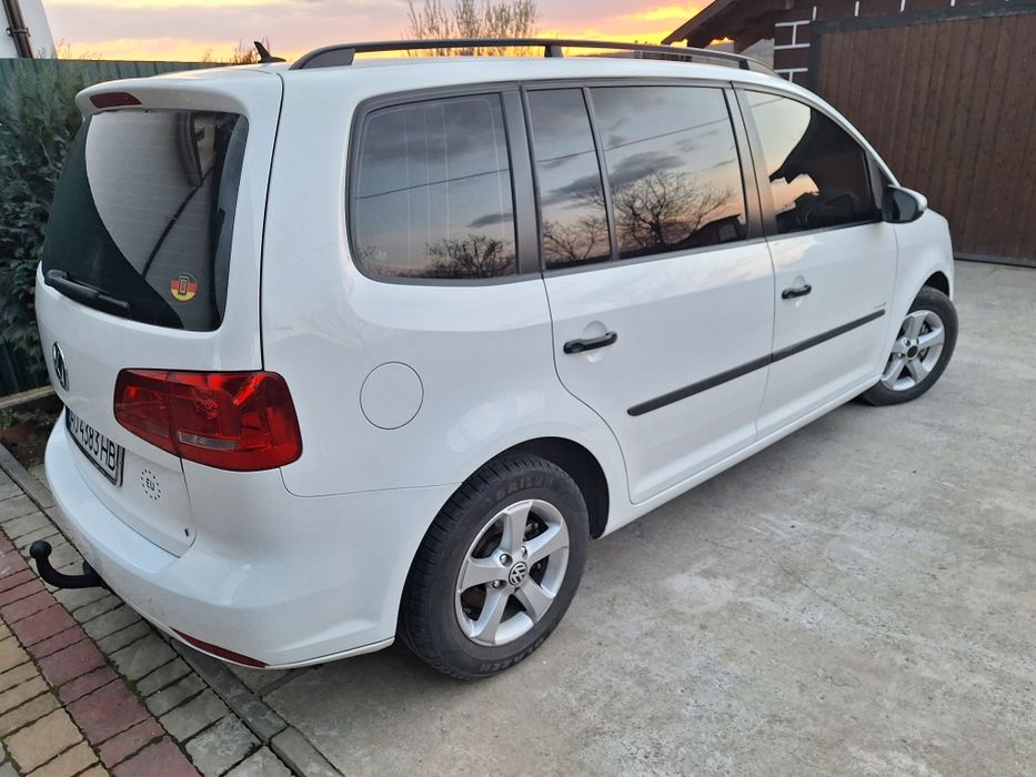 Volkswgen Touran 2012р  1.6TDI