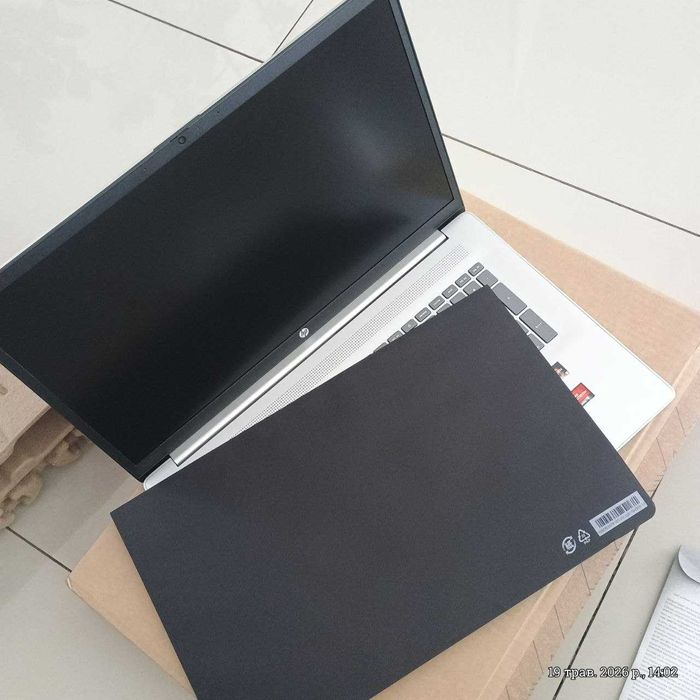 Ноутбук HP Laptop 17-cp2016ua